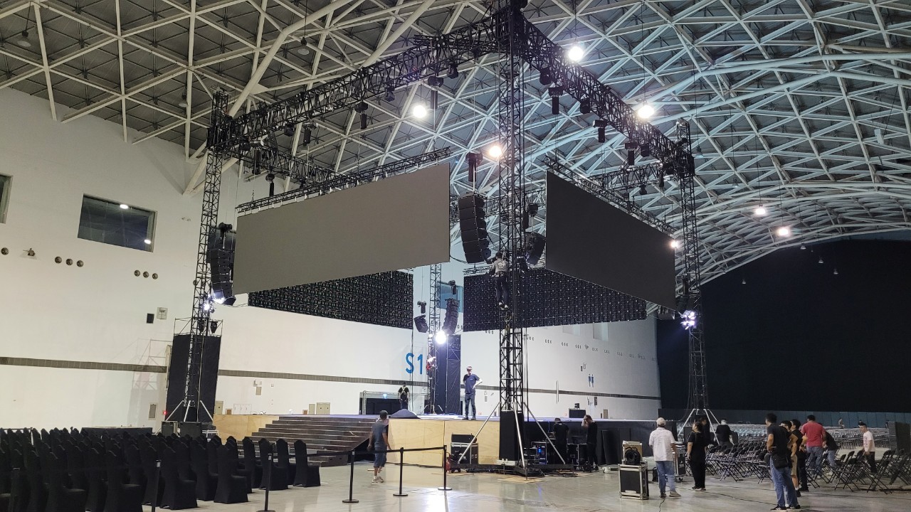 LED電視牆現場架設與結構規劃實績圖
